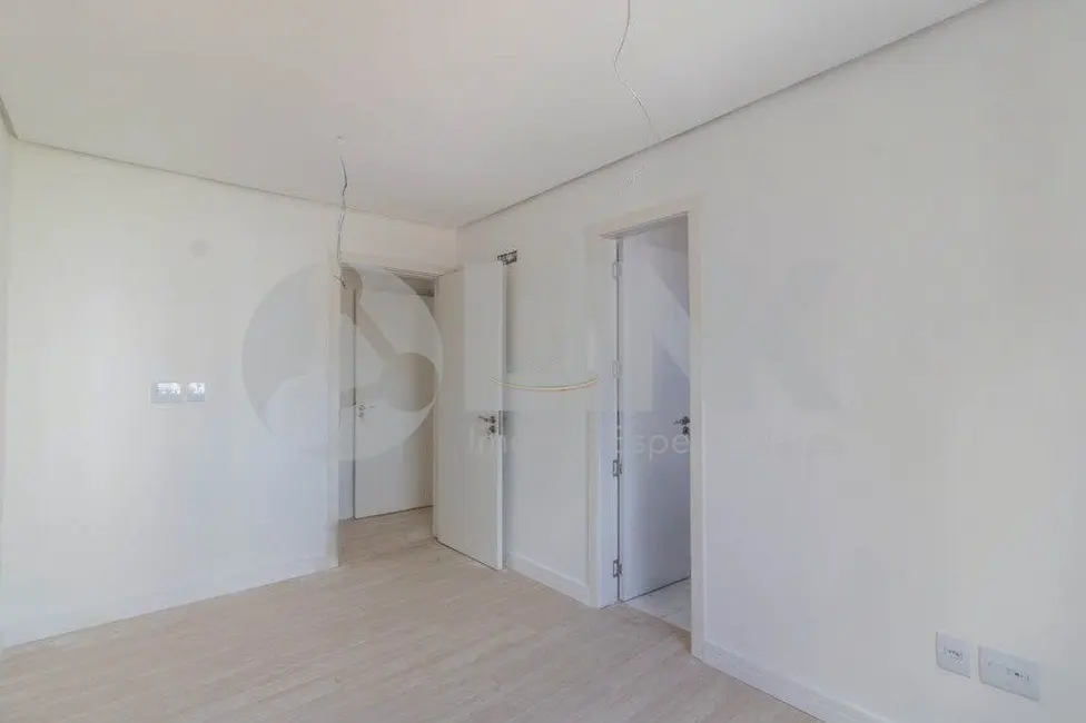 Apartamento com 3 quartos à venda, 75m2 em Boa Vista, Porto Alegre - RS - imagem 6 Foto 6 de Apartamento com 3 quartos à venda, 75m2 em Boa Vista, Porto Alegre - RS