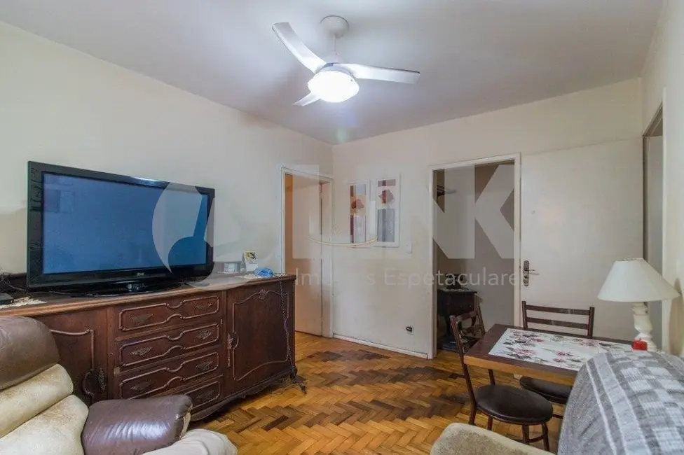 Foto 3 de Apartamento com 2 quartos à venda, 62m2 em Floresta, Porto Alegre - RS