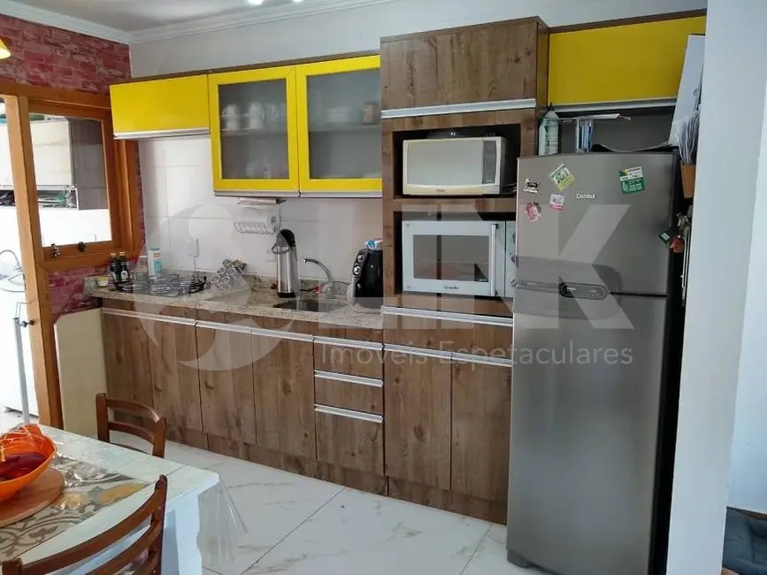 Casa de Condomínio com 2 quartos à venda, 75m2 em Hípica, Porto Alegre - RS - imagem 5 Foto 5 de Casa de Condomínio com 2 quartos à venda, 75m2 em Hípica, Porto Alegre - RS