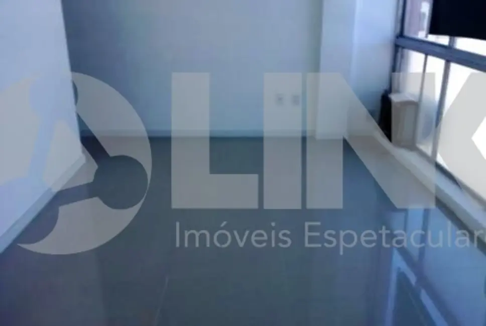 Foto 1 de Sala Comercial à venda, 35m2 em Centro Histórico, Porto Alegre - RS