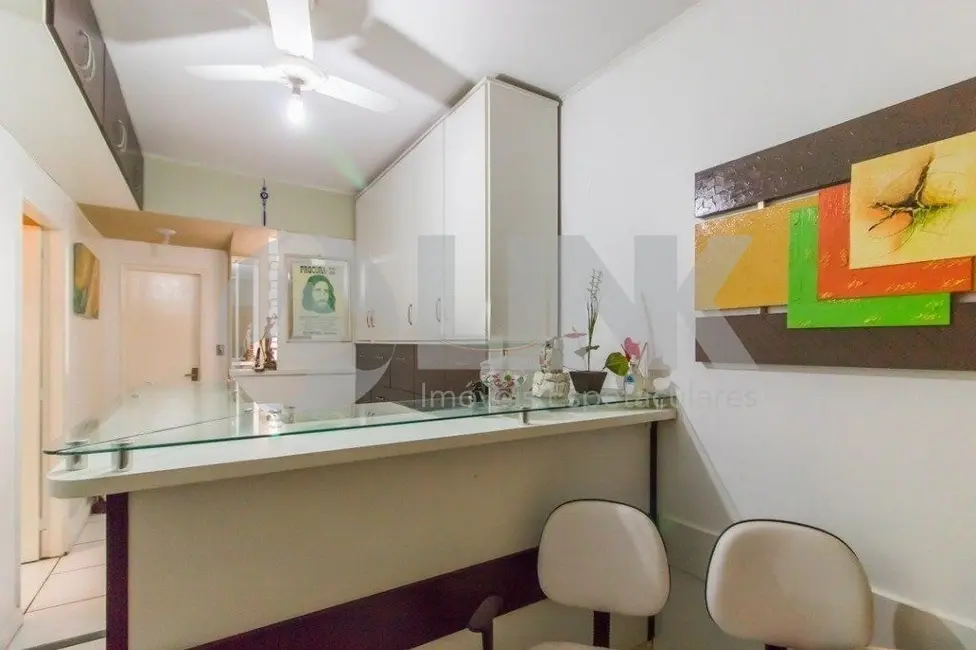 Sala Comercial à venda, 46m2 em Centro Histórico, Porto Alegre - RS - imagem 6 Foto 6 de Sala Comercial à venda, 46m2 em Centro Histórico, Porto Alegre - RS