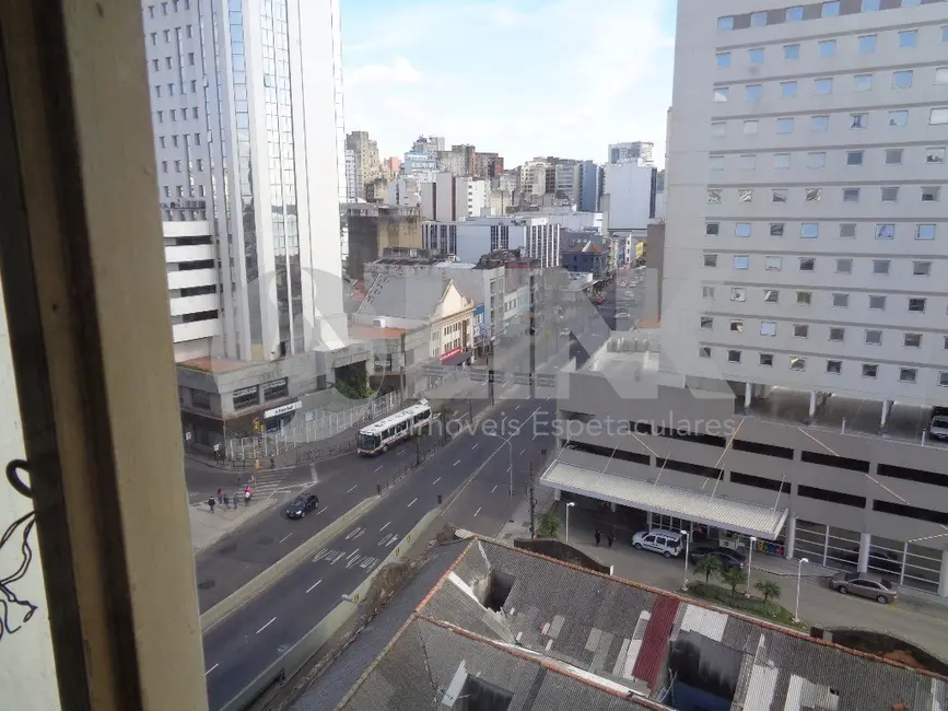 Sala Comercial à venda, 64m2 em Centro Histórico, Porto Alegre - RS - imagem 4 Foto 4 de Sala Comercial à venda, 64m2 em Centro Histórico, Porto Alegre - RS