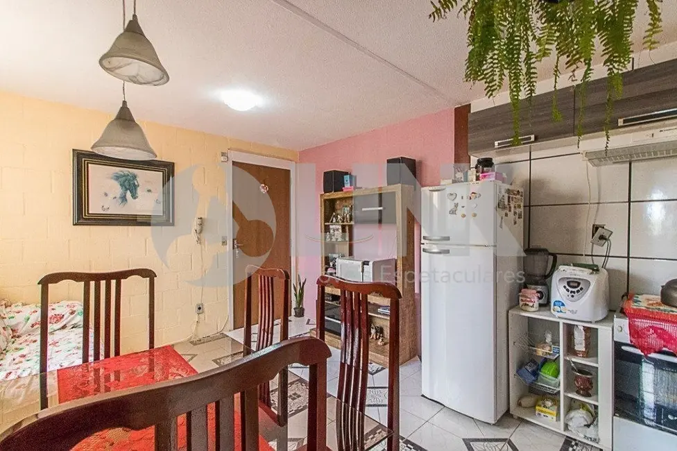 Apartamento com 2 quartos à venda, 39m2 em Campo Novo, Porto Alegre - RS - imagem 3 Foto 3 de Apartamento com 2 quartos à venda, 39m2 em Campo Novo, Porto Alegre - RS