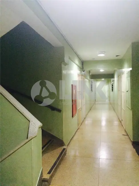 Foto 5 de Sala Comercial à venda, 54m2 em Centro Histórico, Porto Alegre - RS