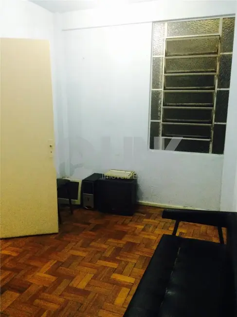 Foto 3 de Sala Comercial à venda, 54m2 em Centro Histórico, Porto Alegre - RS