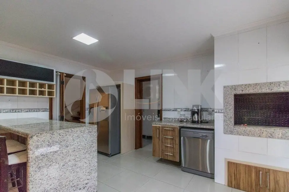 Casa com 4 quartos à venda, 499m2 em Vila Ipiranga, Porto Alegre - RS - imagem 5 Foto 5 de Casa com 4 quartos à venda, 499m2 em Vila Ipiranga, Porto Alegre - RS