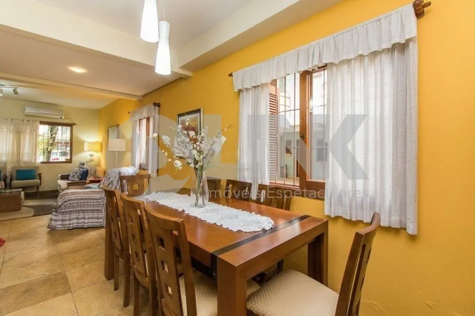 Foto 5 de Casa de Condomínio com 3 quartos à venda, 240m2 em Ipanema, Porto Alegre - RS