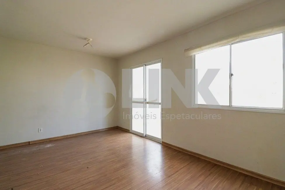 Foto 3 de Apartamento com 3 quartos à venda, 67m2 em Humaitá, Porto Alegre - RS