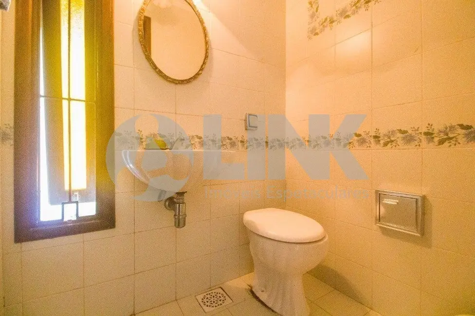 Foto 6 de Casa com 3 quartos à venda, 218m2 em Ipanema, Porto Alegre - RS