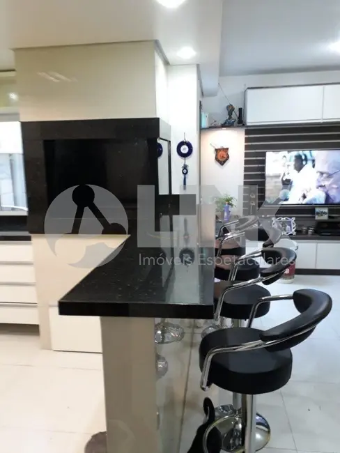 Foto 6 de Casa de Condomínio com 3 quartos à venda, 120m2 em Jardim Leopoldina, Porto Alegre - RS