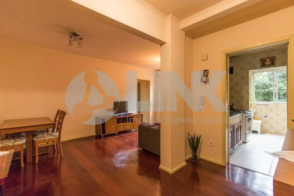 Foto 2 de Apartamento com 2 quartos à venda, 77m2 em Higienópolis, Porto Alegre - RS