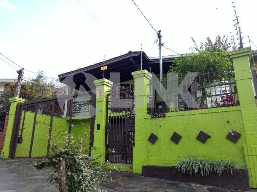 Foto 1 de Casa com 5 quartos à venda, 260m2 em Vila Ipiranga, Porto Alegre - RS