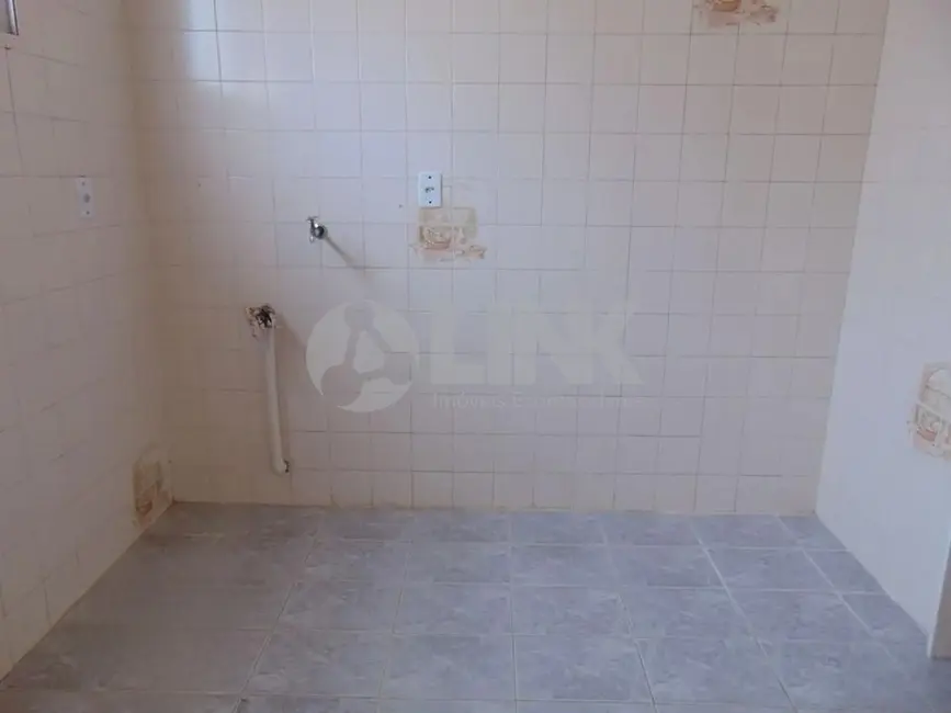 Apartamento com 2 quartos à venda, 49m2 em Vila Ipiranga, Porto Alegre - RS - imagem 3 Foto 3 de Apartamento com 2 quartos à venda, 49m2 em Vila Ipiranga, Porto Alegre - RS