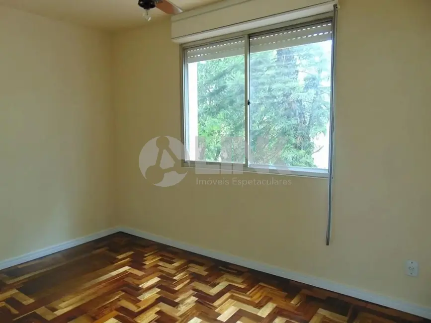 Apartamento com 2 quartos à venda, 49m2 em Vila Ipiranga, Porto Alegre - RS - imagem 7 Foto 7 de Apartamento com 2 quartos à venda, 49m2 em Vila Ipiranga, Porto Alegre - RS