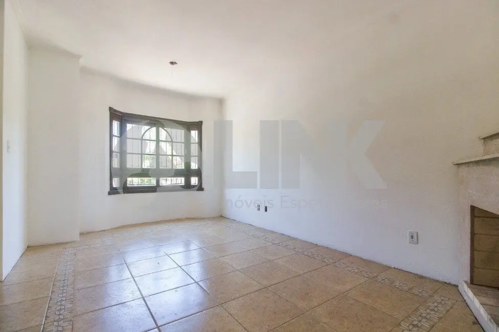 Casa com 3 quartos à venda, 298m2 em Jardim Itu, Porto Alegre - RS - imagem 4 Foto 4 de Casa com 3 quartos à venda, 298m2 em Jardim Itu, Porto Alegre - RS