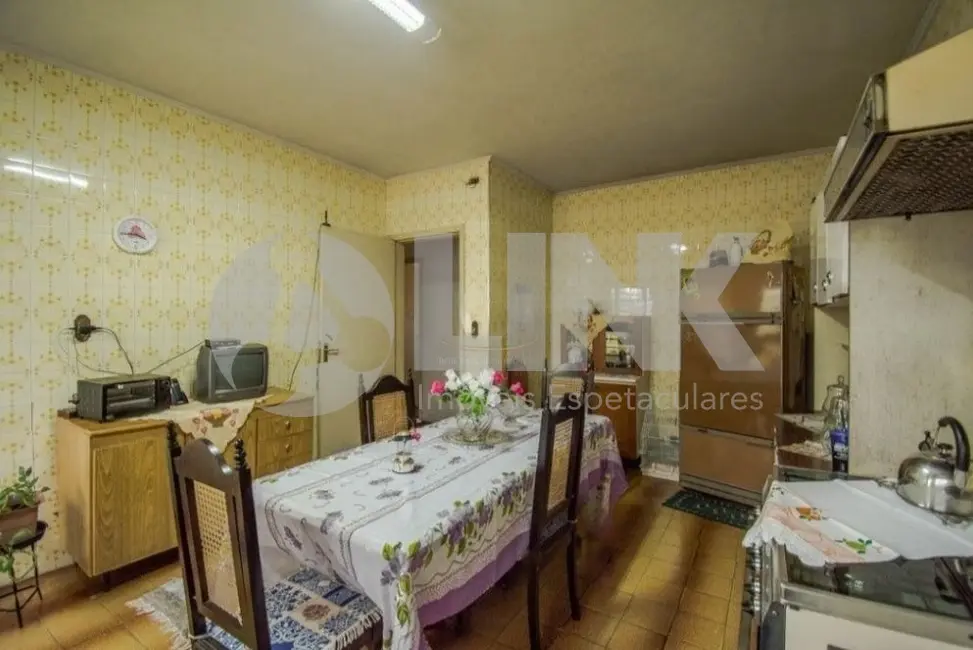 Casa com 3 quartos à venda, 251m2 em Jardim Itu, Porto Alegre - RS - imagem 9 Foto 9 de Casa com 3 quartos à venda, 251m2 em Jardim Itu, Porto Alegre - RS