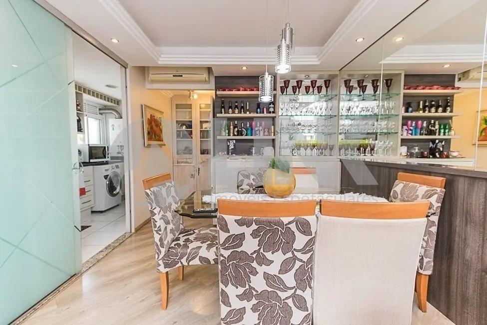 Foto 8 de Apartamento com 2 quartos à venda, 73m2 em Jardim Lindóia, Porto Alegre - RS