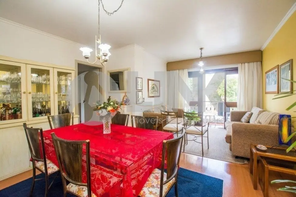 Foto 3 de Apartamento com 3 quartos à venda, 103m2 em Petrópolis, Porto Alegre - RS