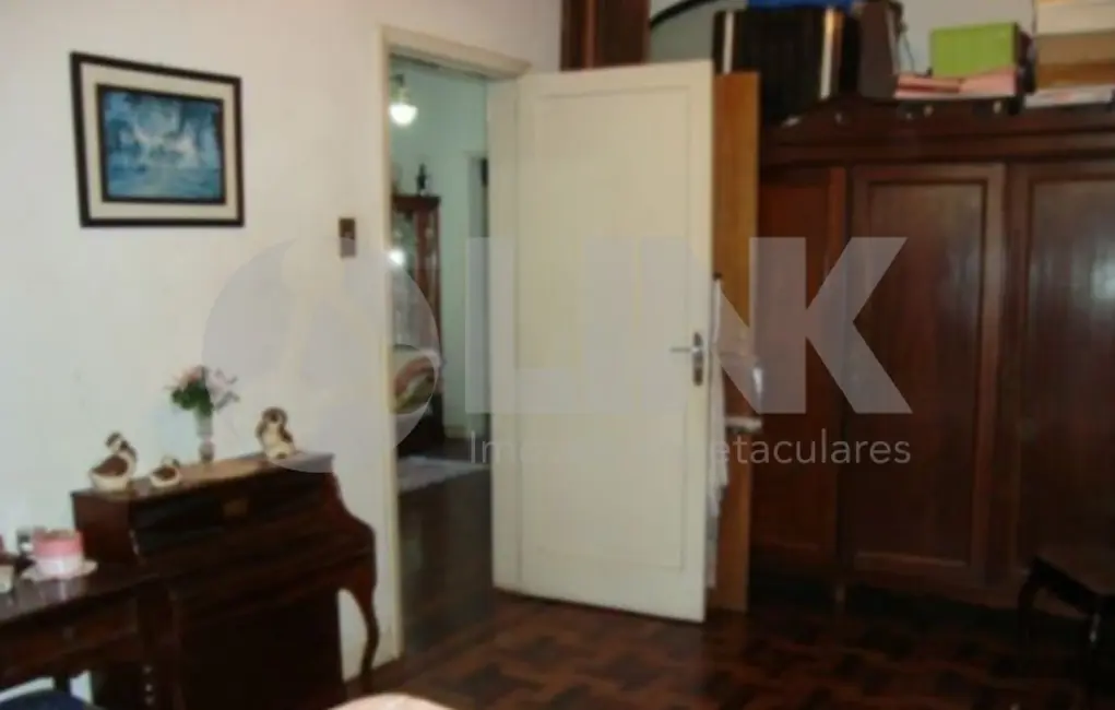 Foto 8 de Casa com 2 quartos à venda, 230m2 em Petrópolis, Porto Alegre - RS