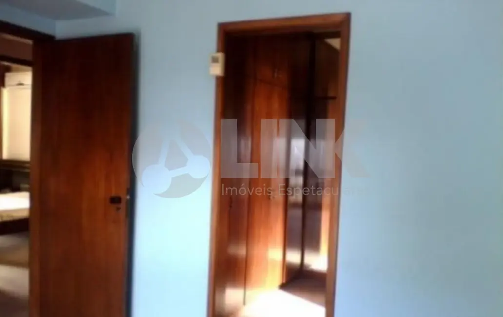 Apartamento com 3 quartos à venda, 131m2 em Petrópolis, Porto Alegre - RS - imagem 3 Foto 3 de Apartamento com 3 quartos à venda, 131m2 em Petrópolis, Porto Alegre - RS