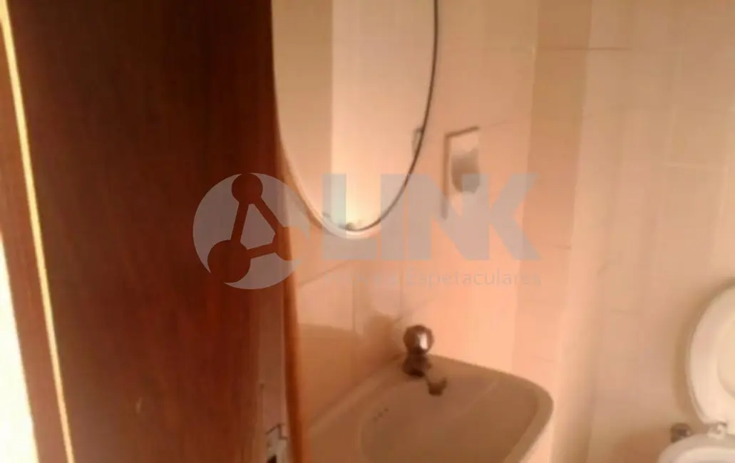 Apartamento com 3 quartos à venda, 131m2 em Petrópolis, Porto Alegre - RS - imagem 6 Foto 6 de Apartamento com 3 quartos à venda, 131m2 em Petrópolis, Porto Alegre - RS