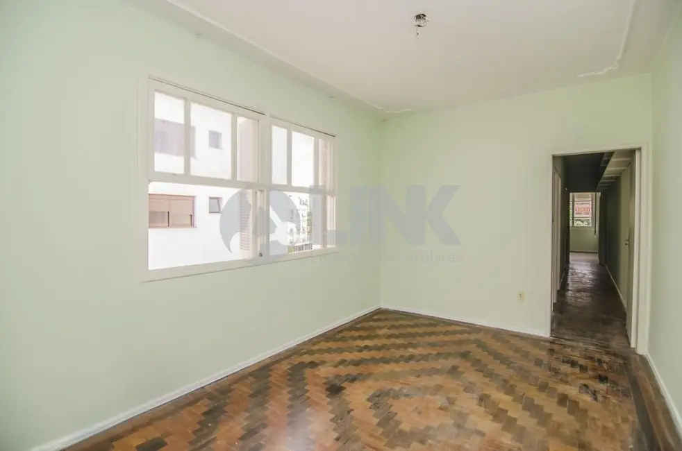 Foto 2 de Apartamento com 3 quartos à venda, 66m2 em Petrópolis, Porto Alegre - RS