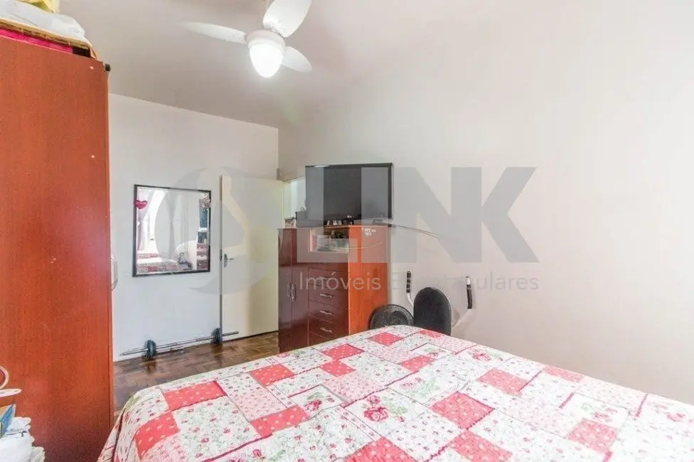 Apartamento com 2 quartos à venda, 68m2 em Passo da Areia, Porto Alegre - RS - imagem 7 Foto 7 de Apartamento com 2 quartos à venda, 68m2 em Passo da Areia, Porto Alegre - RS
