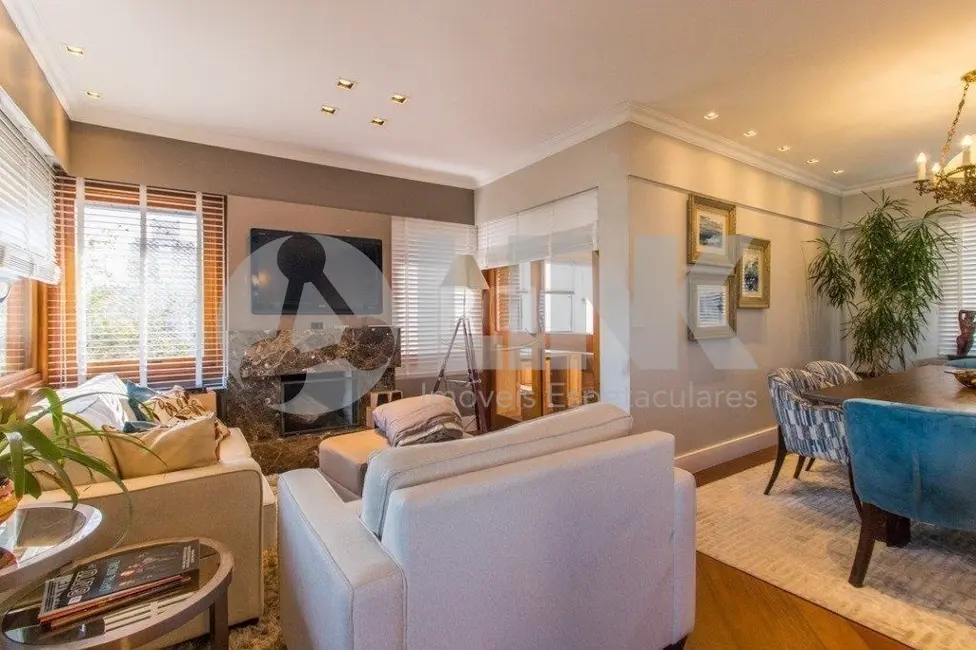 Apartamento com 3 quartos à venda, 384m2 em Petrópolis, Porto Alegre - RS - imagem 3 Foto 3 de Apartamento com 3 quartos à venda, 384m2 em Petrópolis, Porto Alegre - RS