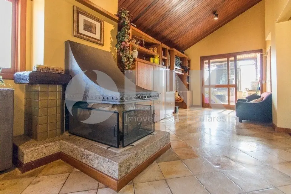 Apartamento com 3 quartos à venda, 384m2 em Petrópolis, Porto Alegre - RS - imagem 5 Foto 5 de Apartamento com 3 quartos à venda, 384m2 em Petrópolis, Porto Alegre - RS