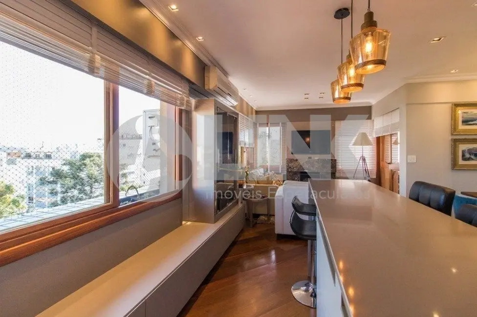 Apartamento com 3 quartos à venda, 384m2 em Petrópolis, Porto Alegre - RS - imagem 4 Foto 4 de Apartamento com 3 quartos à venda, 384m2 em Petrópolis, Porto Alegre - RS