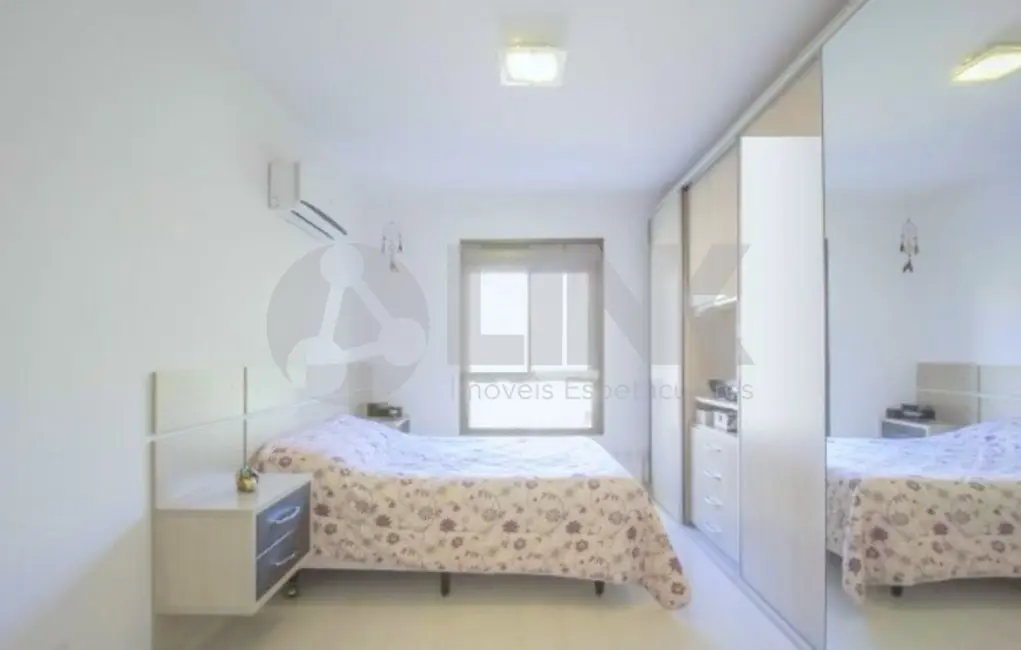 Apartamento com 2 quartos à venda, 78m2 em Petrópolis, Porto Alegre - RS - imagem 7 Foto 7 de Apartamento com 2 quartos à venda, 78m2 em Petrópolis, Porto Alegre - RS