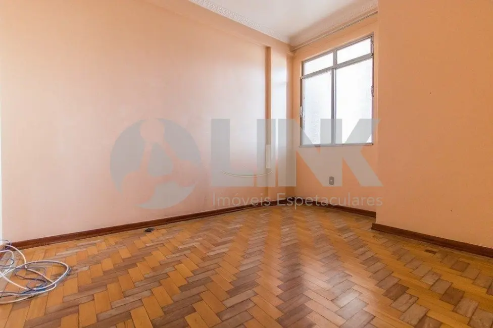 Apartamento com 5 quartos à venda, 303m2 em Floresta, Porto Alegre - RS - imagem 7 Foto 7 de Apartamento com 5 quartos à venda, 303m2 em Floresta, Porto Alegre - RS