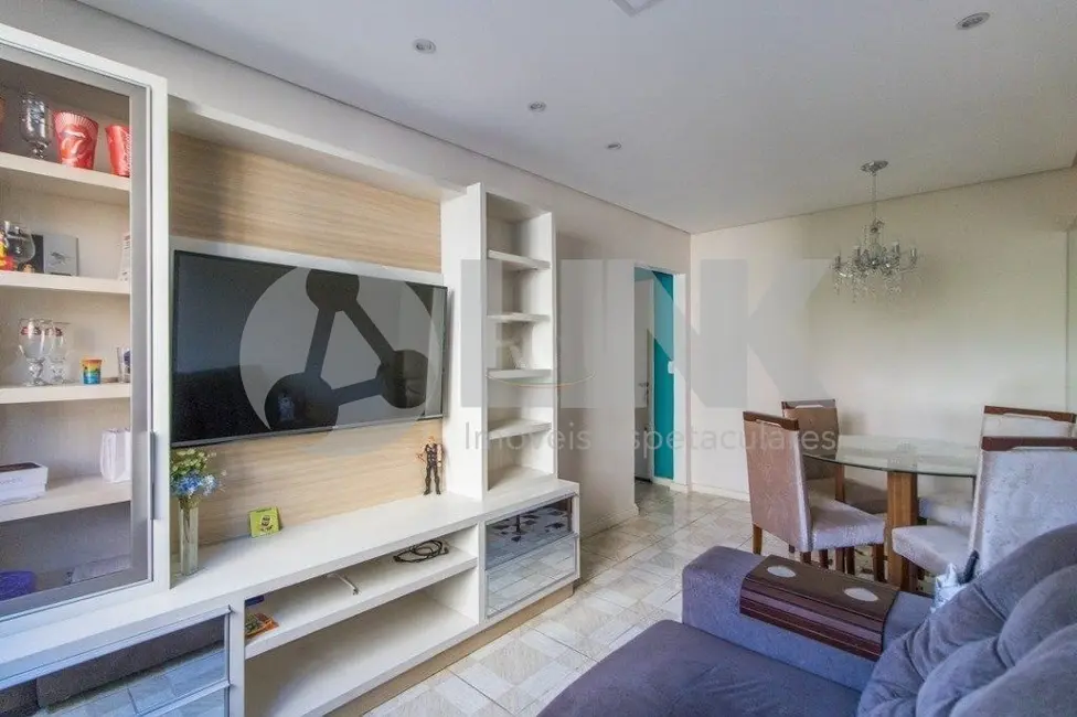 Foto 3 de Apartamento com 2 quartos à venda, 56m2 em Jardim Itu, Porto Alegre - RS