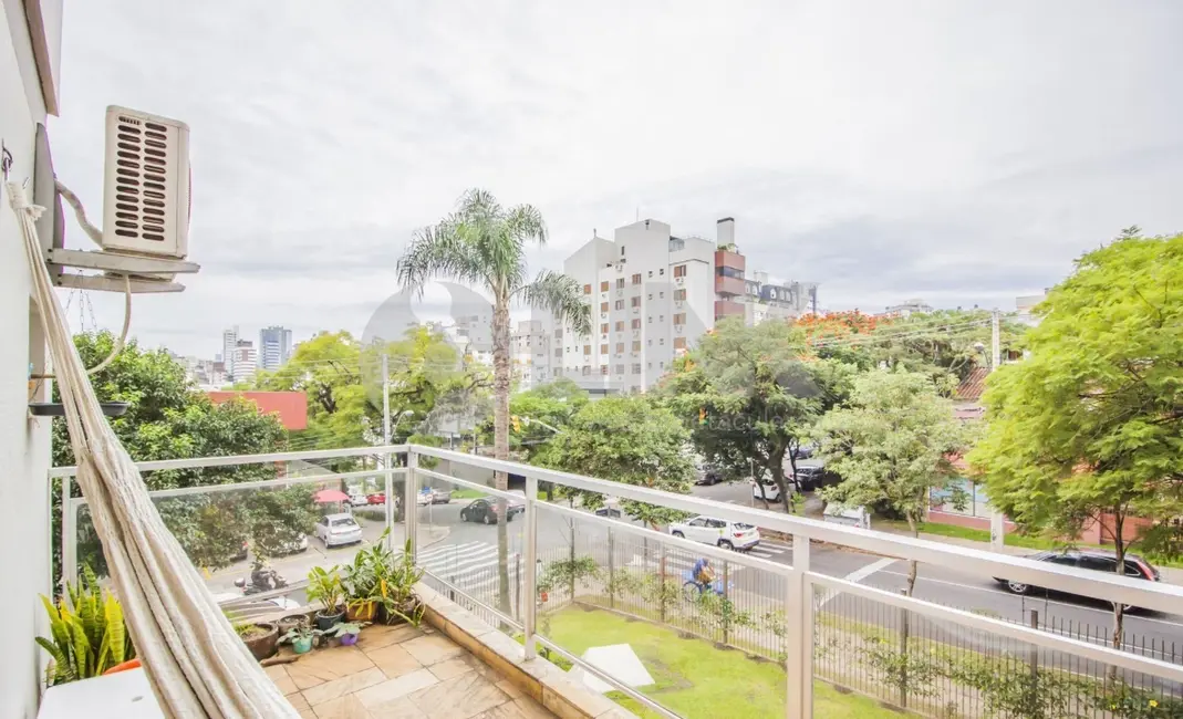 Foto 6 de Apartamento com 3 quartos à venda, 137m2 em Mont Serrat, Porto Alegre - RS