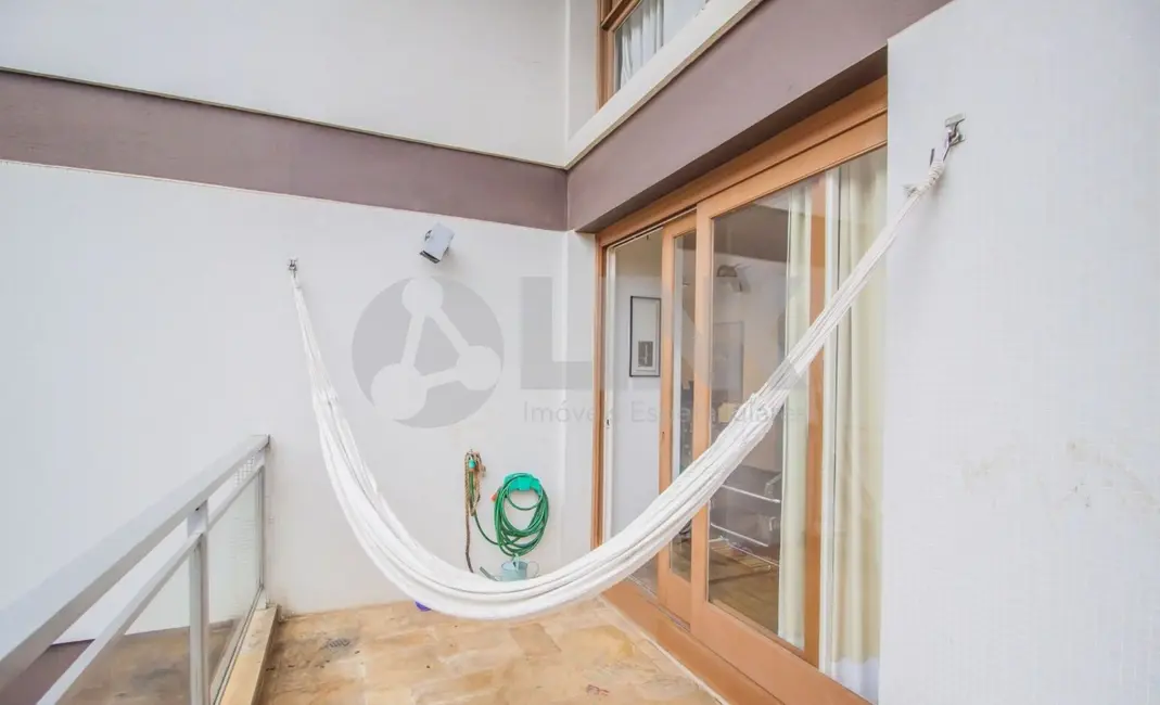 Foto 7 de Apartamento com 3 quartos à venda, 137m2 em Mont Serrat, Porto Alegre - RS