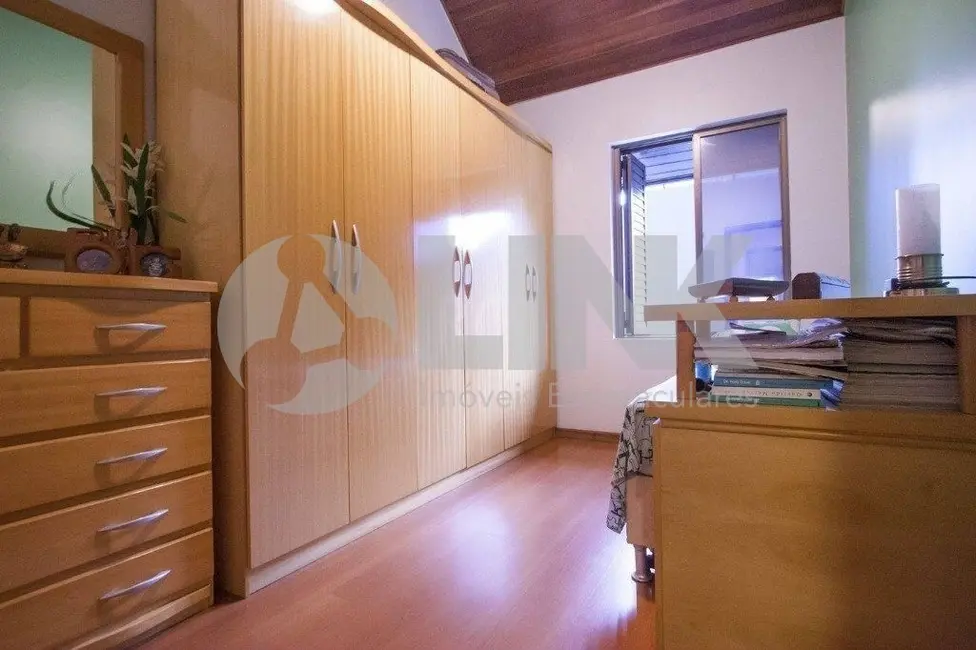 Foto 8 de Casa de Condomínio com 3 quartos à venda, 98m2 em Jardim Sabará, Porto Alegre - RS