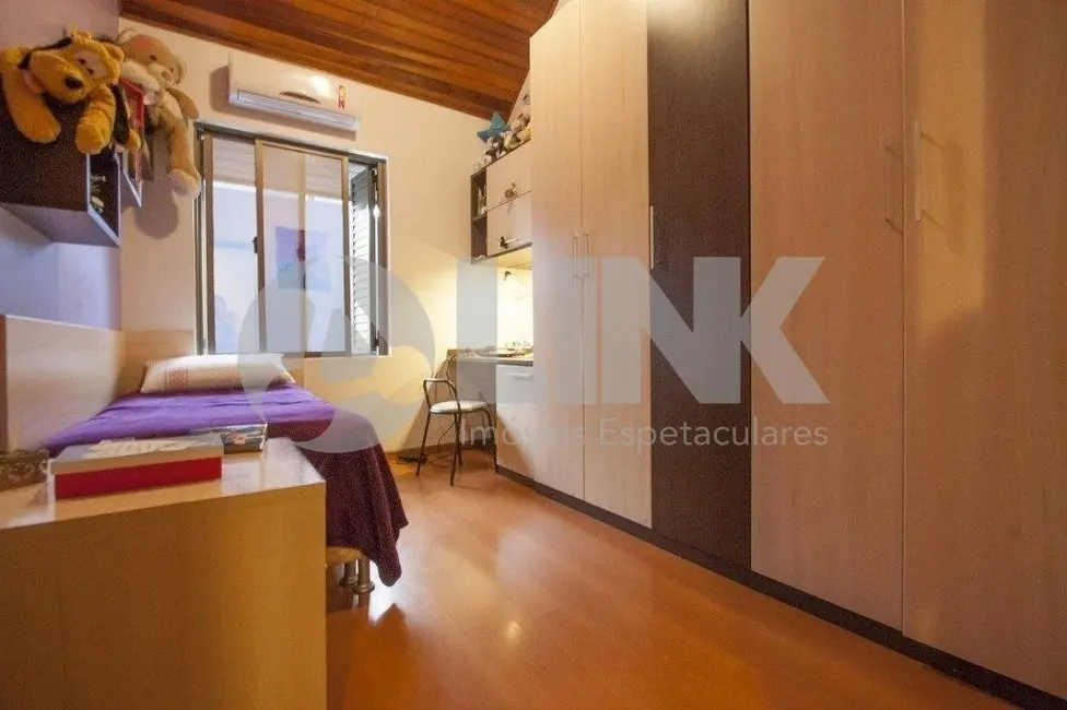 Foto 9 de Casa de Condomínio com 3 quartos à venda, 98m2 em Jardim Sabará, Porto Alegre - RS