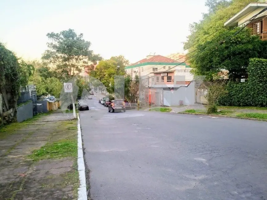 Casa com 3 quartos à venda, 151m2 em Passo da Areia, Porto Alegre - RS - imagem 7 Foto 7 de Casa com 3 quartos à venda, 151m2 em Passo da Areia, Porto Alegre - RS