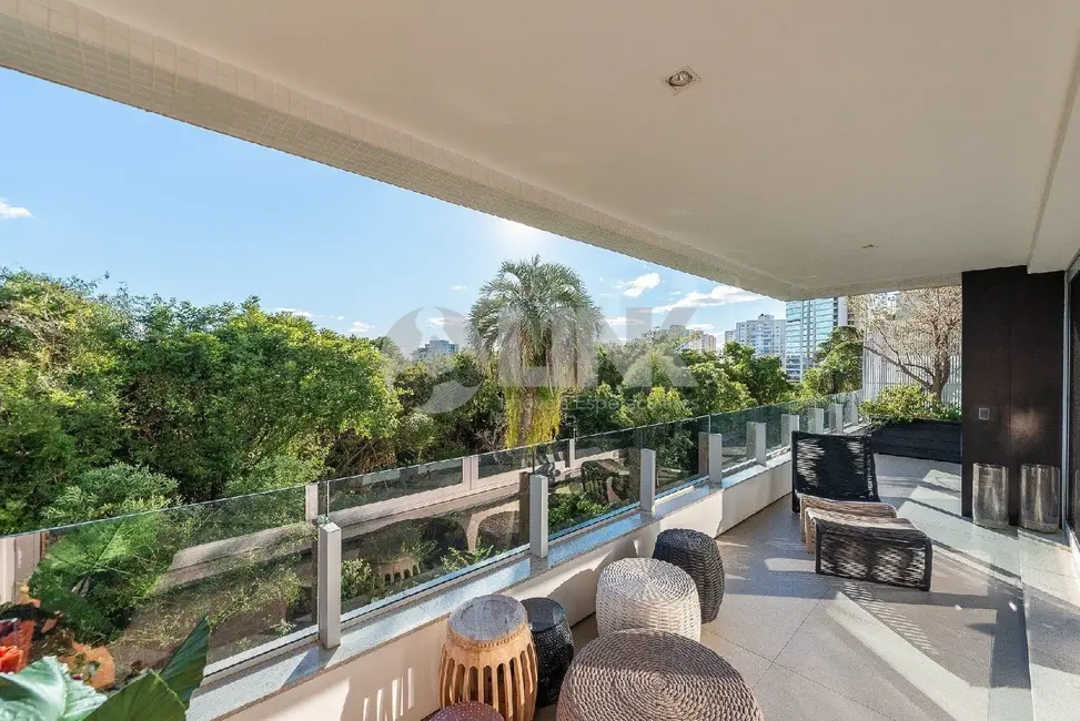 Foto 9 de Apartamento com 3 quartos à venda, 334m2 em Jardim Europa, Porto Alegre - RS