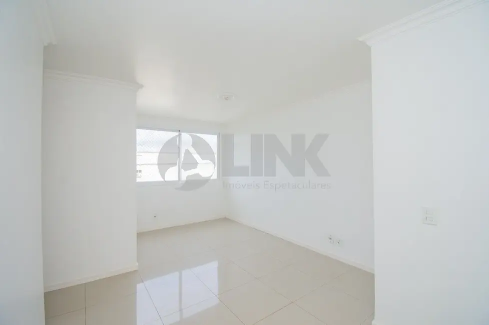 Foto 2 de Apartamento com 3 quartos à venda, 62m2 em Sarandi, Porto Alegre - RS