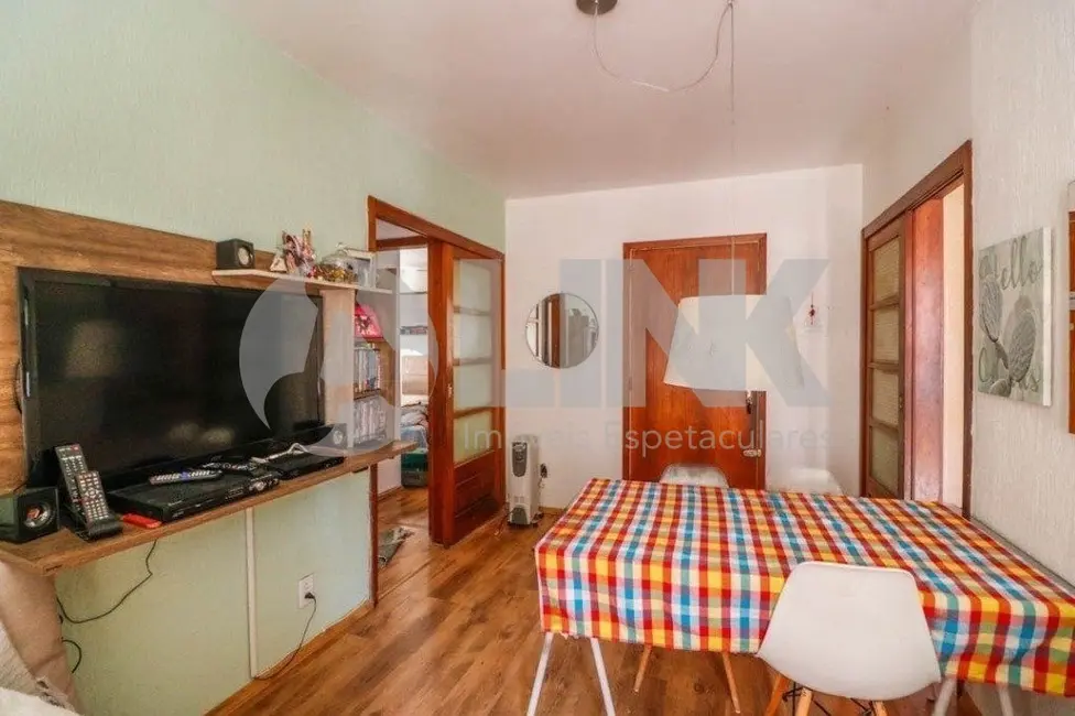 Apartamento com 3 quartos à venda, 63m2 em Petrópolis, Porto Alegre - RS - imagem 3 Foto 3 de Apartamento com 3 quartos à venda, 63m2 em Petrópolis, Porto Alegre - RS