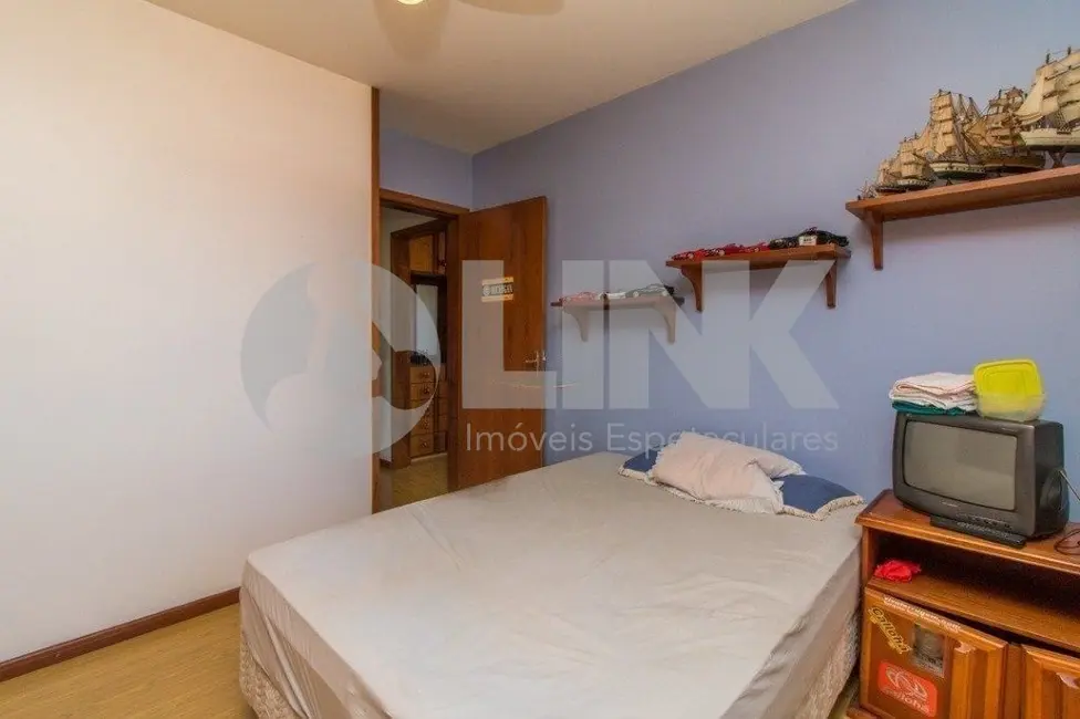Foto 5 de Apartamento com 3 quartos à venda, 137m2 em Jardim Lindóia, Porto Alegre - RS