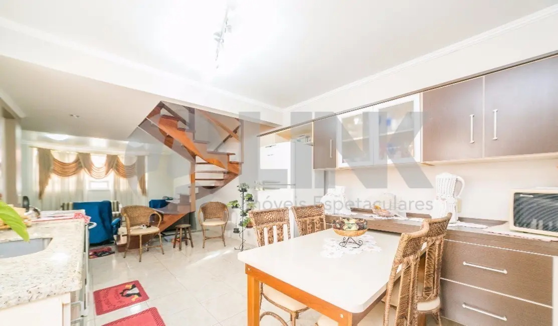 Foto 3 de Casa de Condomínio com 3 quartos à venda, 174m2 em Jardim Itu, Porto Alegre - RS