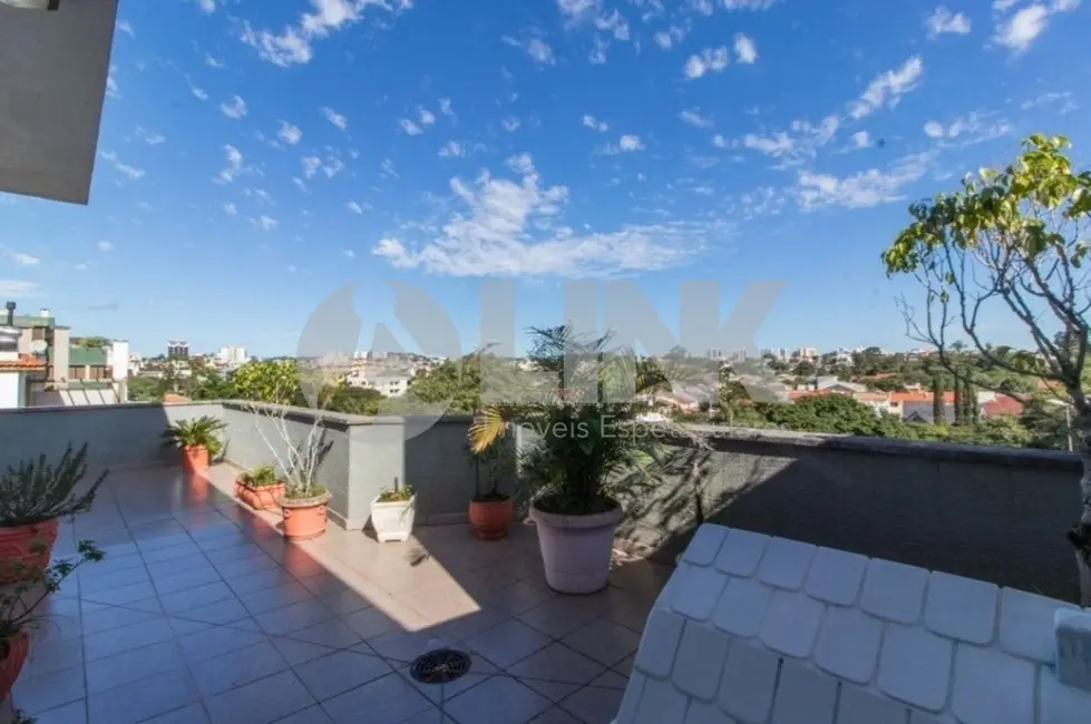 Foto 9 de Apartamento com 3 quartos à venda, 200m2 em Jardim Itu, Porto Alegre - RS