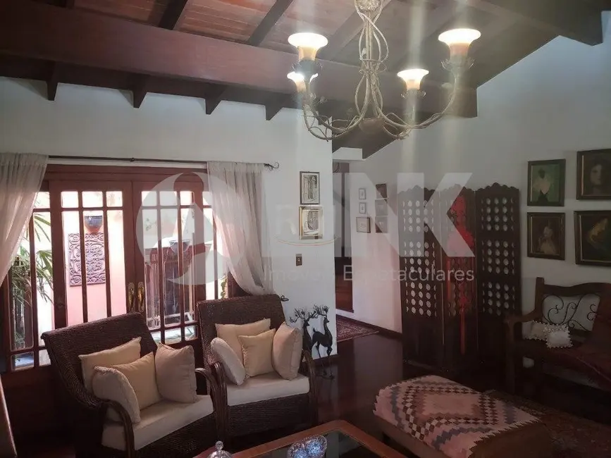 Casa de Condomínio com 4 quartos à venda, 236m2 em Agronomia, Porto Alegre - RS - imagem 5 Foto 5 de Casa de Condomínio com 4 quartos à venda, 236m2 em Agronomia, Porto Alegre - RS