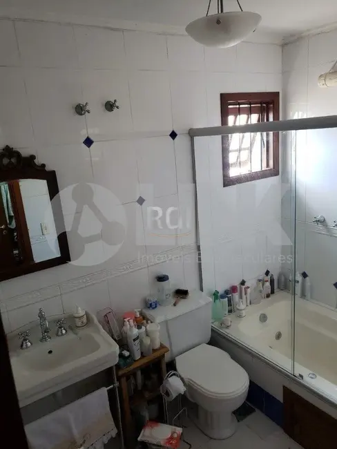 Casa de Condomínio com 4 quartos à venda, 236m2 em Agronomia, Porto Alegre - RS - imagem 8 Foto 8 de Casa de Condomínio com 4 quartos à venda, 236m2 em Agronomia, Porto Alegre - RS