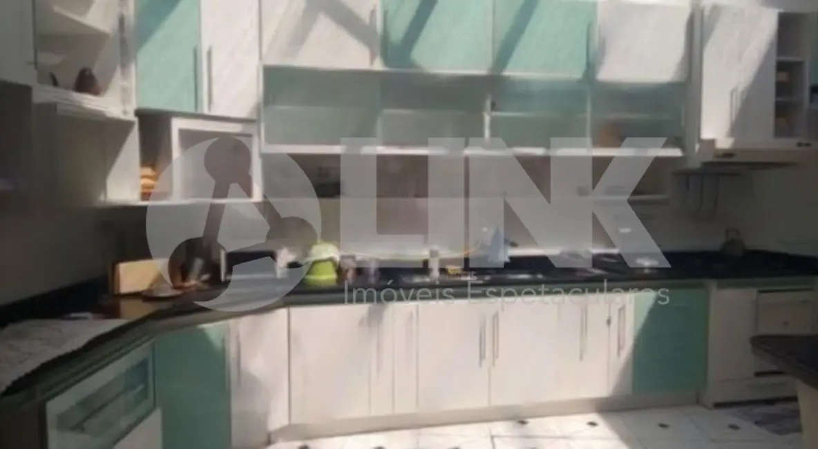 Casa com 2 quartos à venda, 179m2 em Jardim Itu, Porto Alegre - RS - imagem 5 Foto 5 de Casa com 2 quartos à venda, 179m2 em Jardim Itu, Porto Alegre - RS