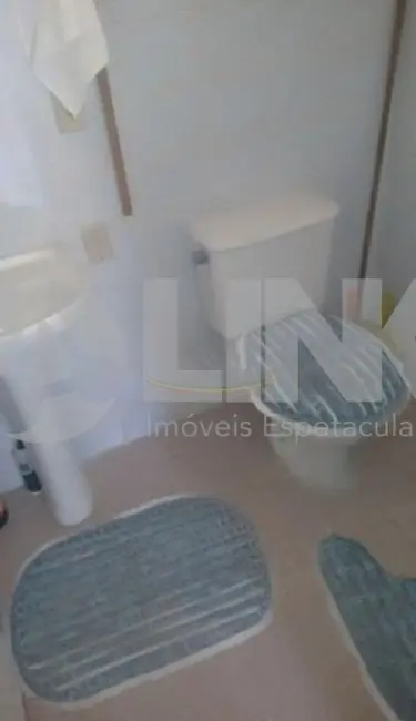 Casa com 2 quartos à venda, 179m2 em Jardim Itu, Porto Alegre - RS - imagem 9 Foto 9 de Casa com 2 quartos à venda, 179m2 em Jardim Itu, Porto Alegre - RS