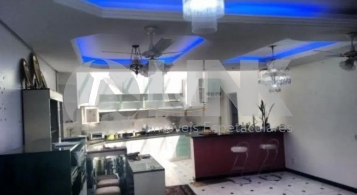 Casa com 2 quartos à venda, 179m2 em Jardim Itu, Porto Alegre - RS - imagem 3 Foto 3 de Casa com 2 quartos à venda, 179m2 em Jardim Itu, Porto Alegre - RS