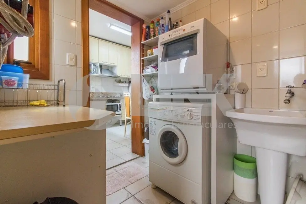 Foto 7 de Apartamento com 3 quartos à venda, 260m2 em Jardim Itu, Porto Alegre - RS